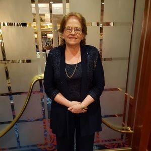 Meet your Posher, Donna